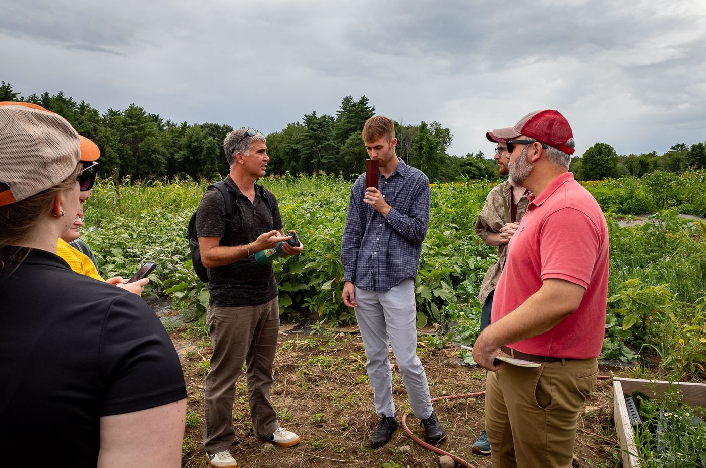 Todd Guerdat leading soil assessment field session — UNH